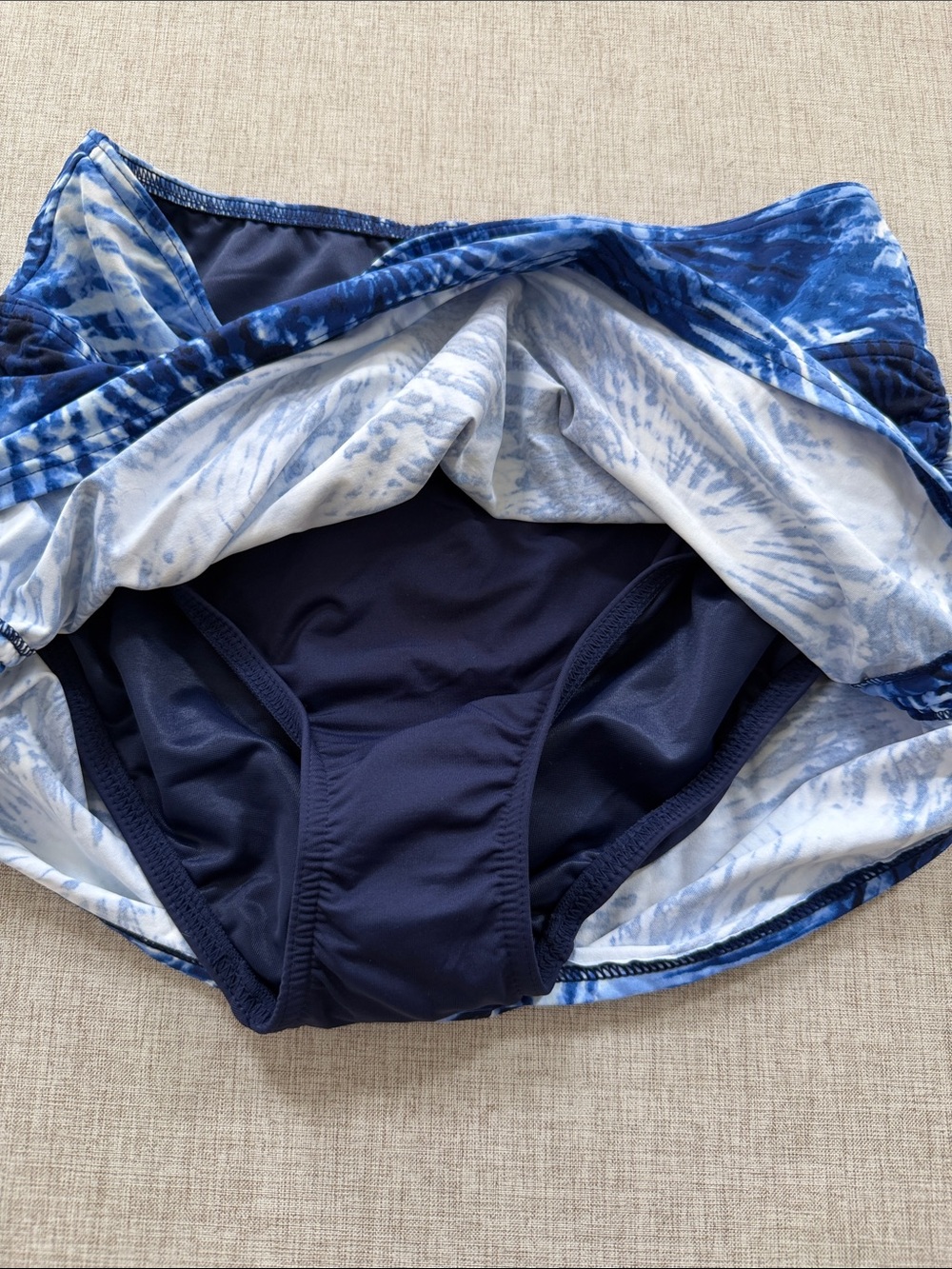 Lands End swim skirt/skort bottoms womens 8 blue graphic ruched modest beach - Picture 4 of 8